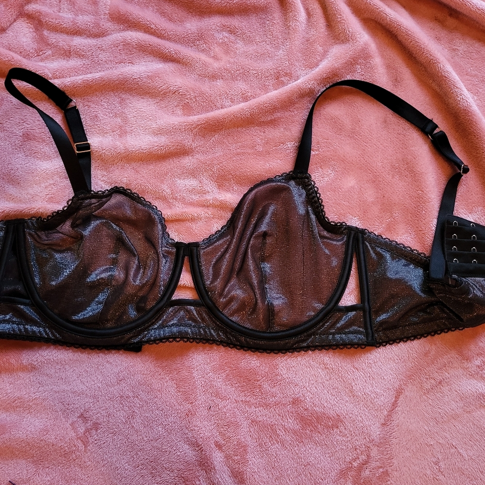 Victoria secret bra